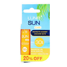 Luna SPF 30 Sun Care Lip Moisturizer 3.5gm - مرطب شفاه لونا بعامل حماية 30 للترطيب والحماية من الشمس | Lumella
